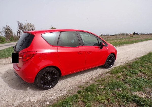 Opel Meriva cena 28000 przebieg: 156000, rok produkcji 2011 z Bychawa małe 254